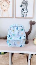 将图片加载到图库查看器,Dino Backpack
