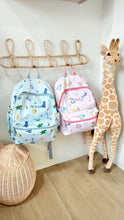 将图片加载到图库查看器,Mermaid Backpack