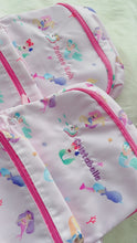 在图库查看器中加载和播放视频,Mermaid Backpack