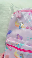 在图库查看器中加载和播放视频,Mermaid Backpack